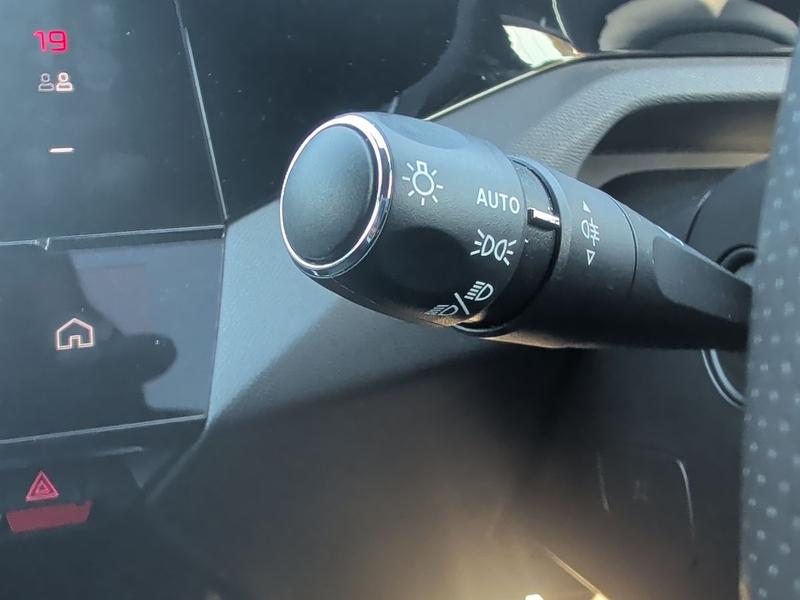Used Peugeot 308 SW NV25EKB 22
