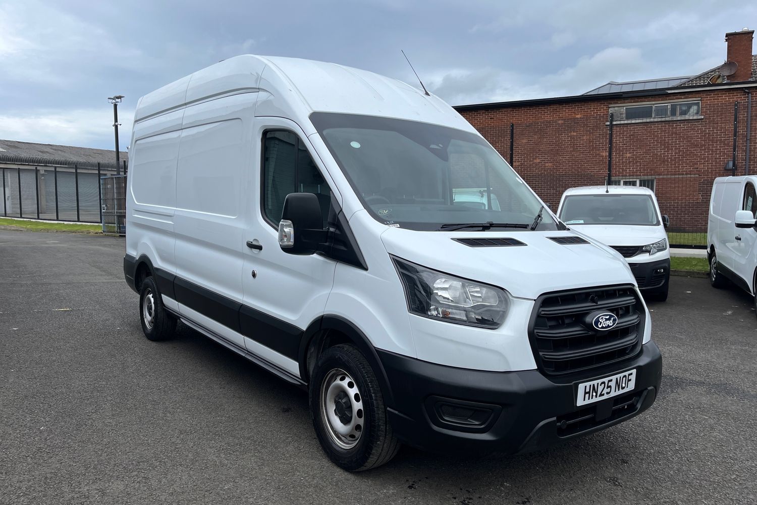 Ford TRANSIT Photo 8