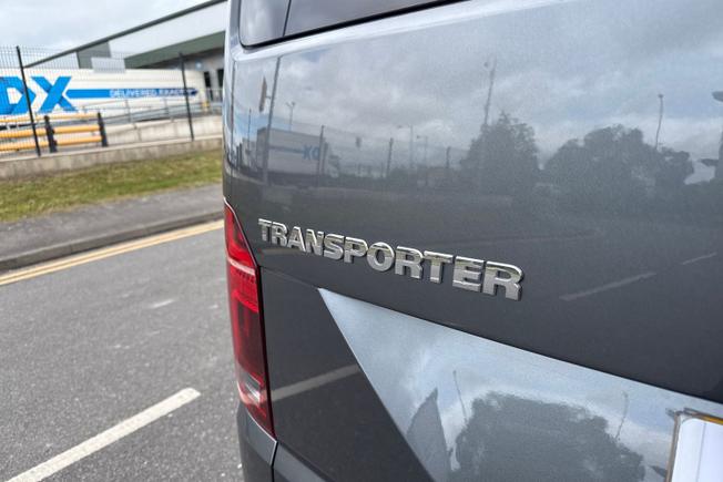 VOLKSWAGEN Transporter Photo 27
