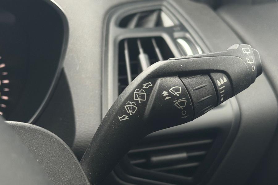 Ford KUGA Photo autoimg-a95623a96bc73e88fd5e690b7555928f5c213341.jpg