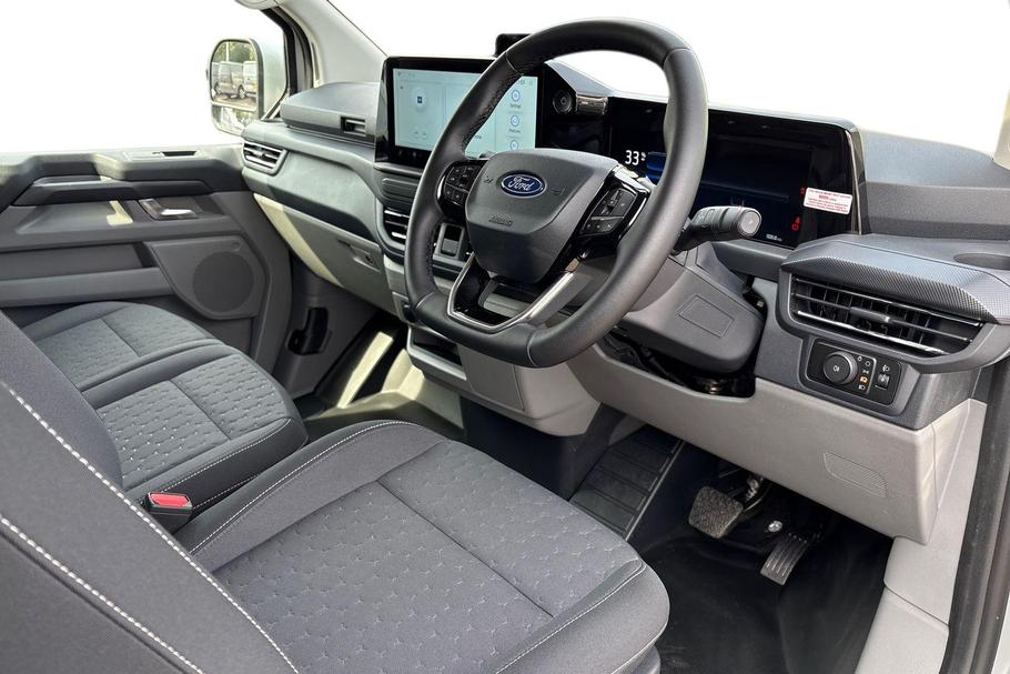 Used Ford TRANSIT CUSTOM WR26OEK 14