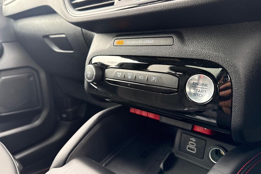 Ford KUGA Photo autoimg-a958d6472acdf64c7647cf0ed61b2377e9a3813f.jpg