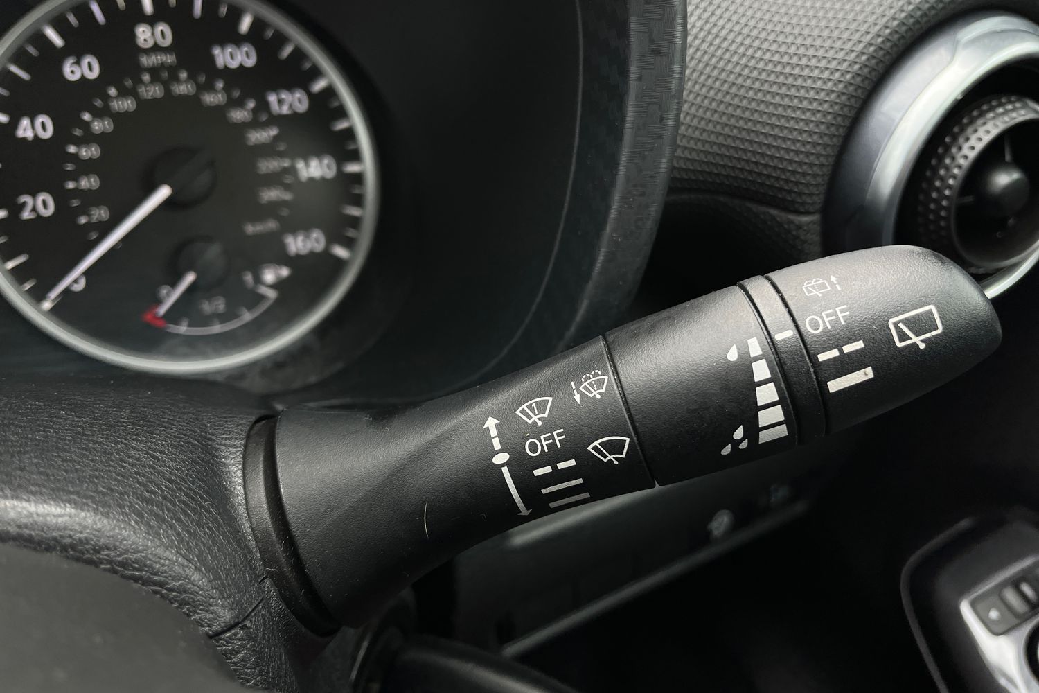 Nissan Juke Photo 14
