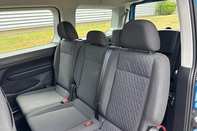 VOLKSWAGEN Caddy Maxi Photo 9
