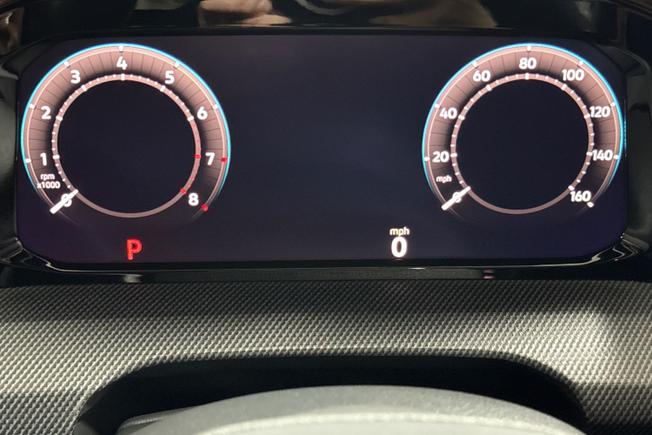 VOLKSWAGEN Golf Photo 15