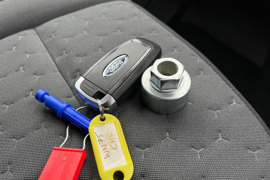 Used FORD TRANSIT CUSTOM WN75KHR 34