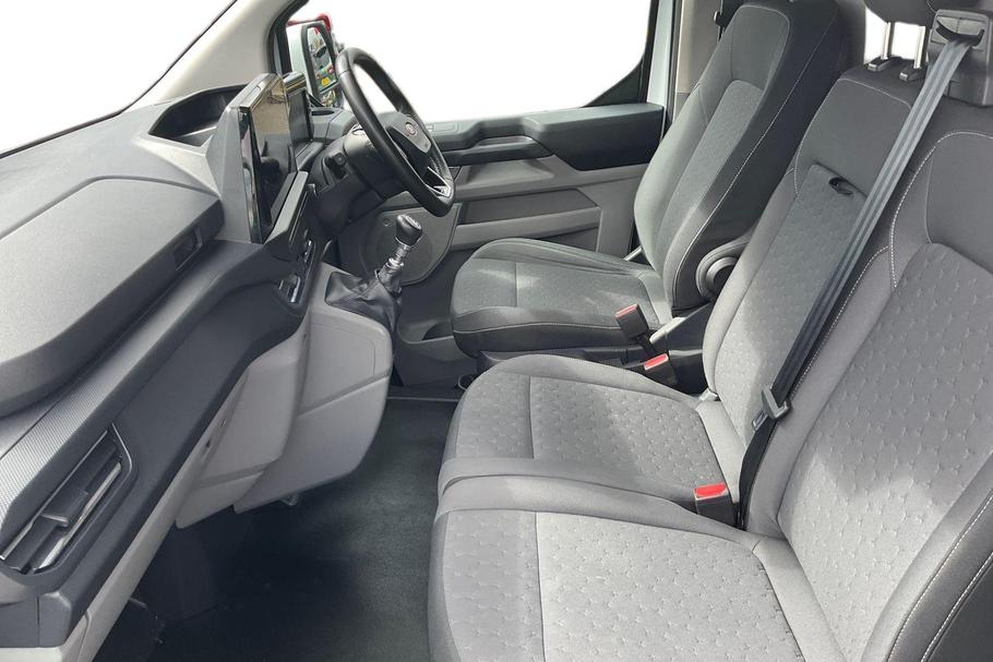 Used FORD TRANSIT CUSTOM YH24WMJ 10