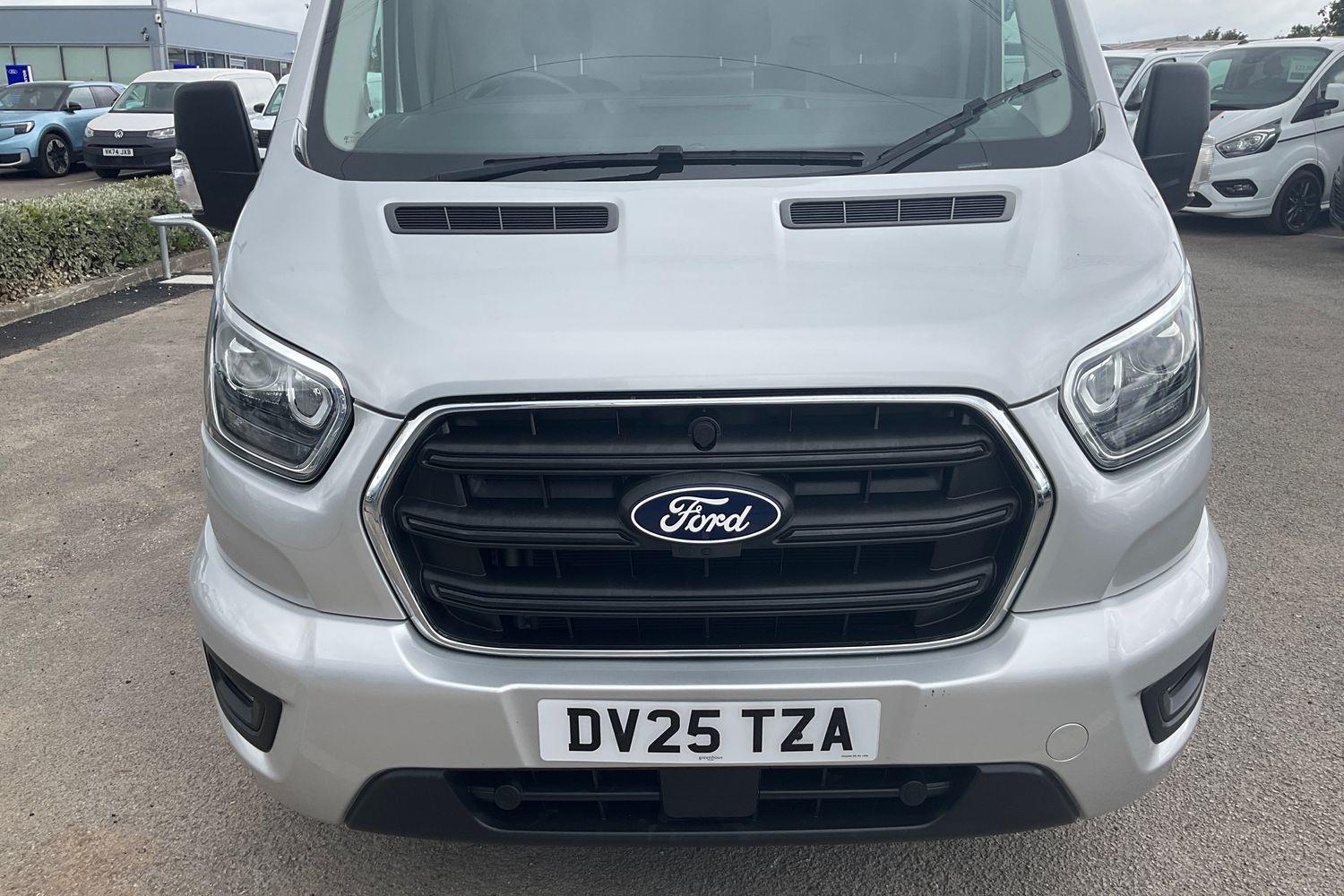 Ford TRANSIT Photo 15