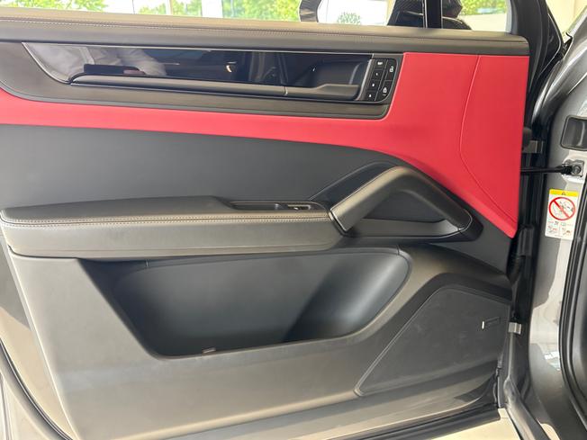 PORSCHE Cayenne Photo 20