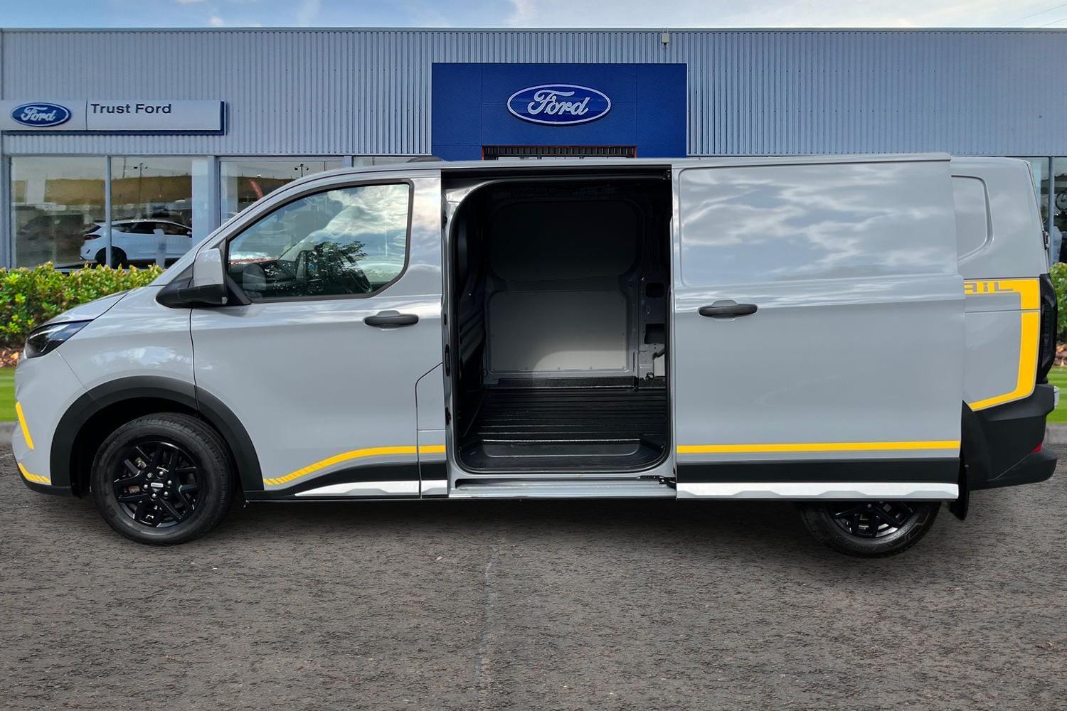 Ford TRANSIT CUSTOM Photo 4