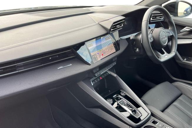 AUDI A3 Photo 2