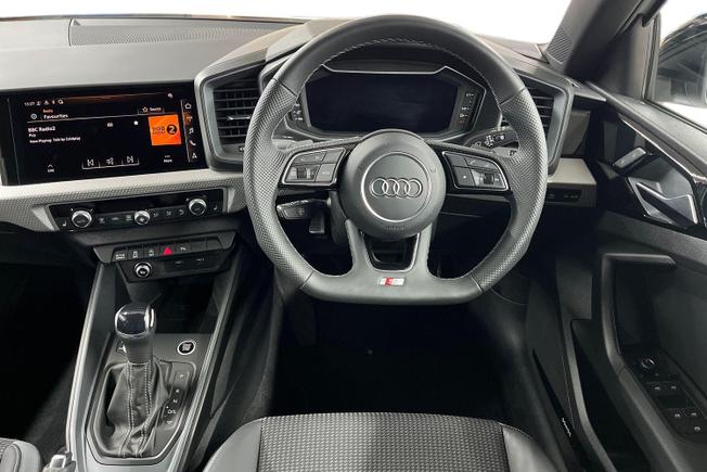 Audi A1 Photo 11