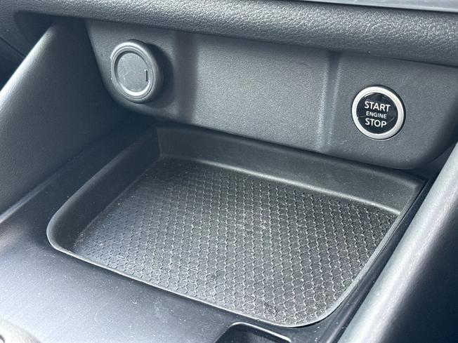 NISSAN Qashqai Photo 52