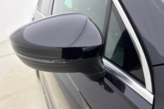 VOLKSWAGEN Tiguan Photo 20