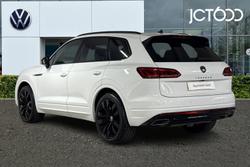 VOLKSWAGEN Touareg Photo 3