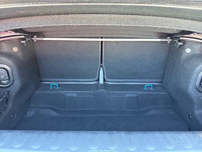MINI Convertible Photo 12
