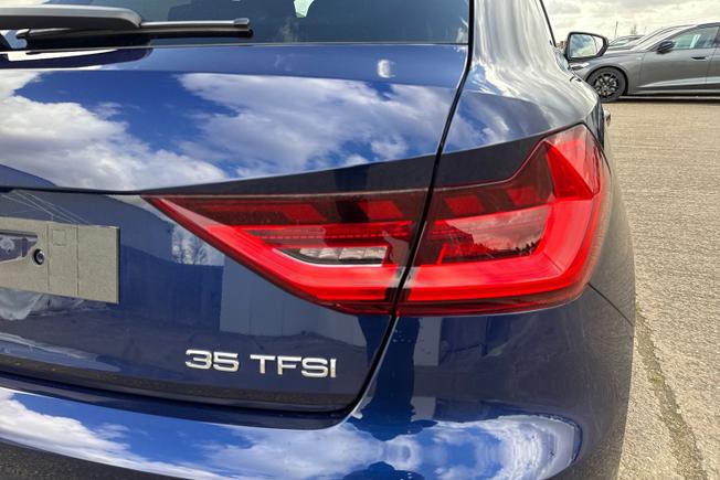 AUDI  A1 Sportback  Photo 18