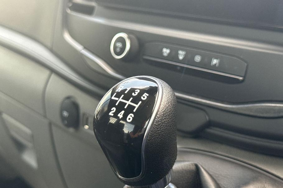 Used Ford TRANSIT WR75VRJ 27