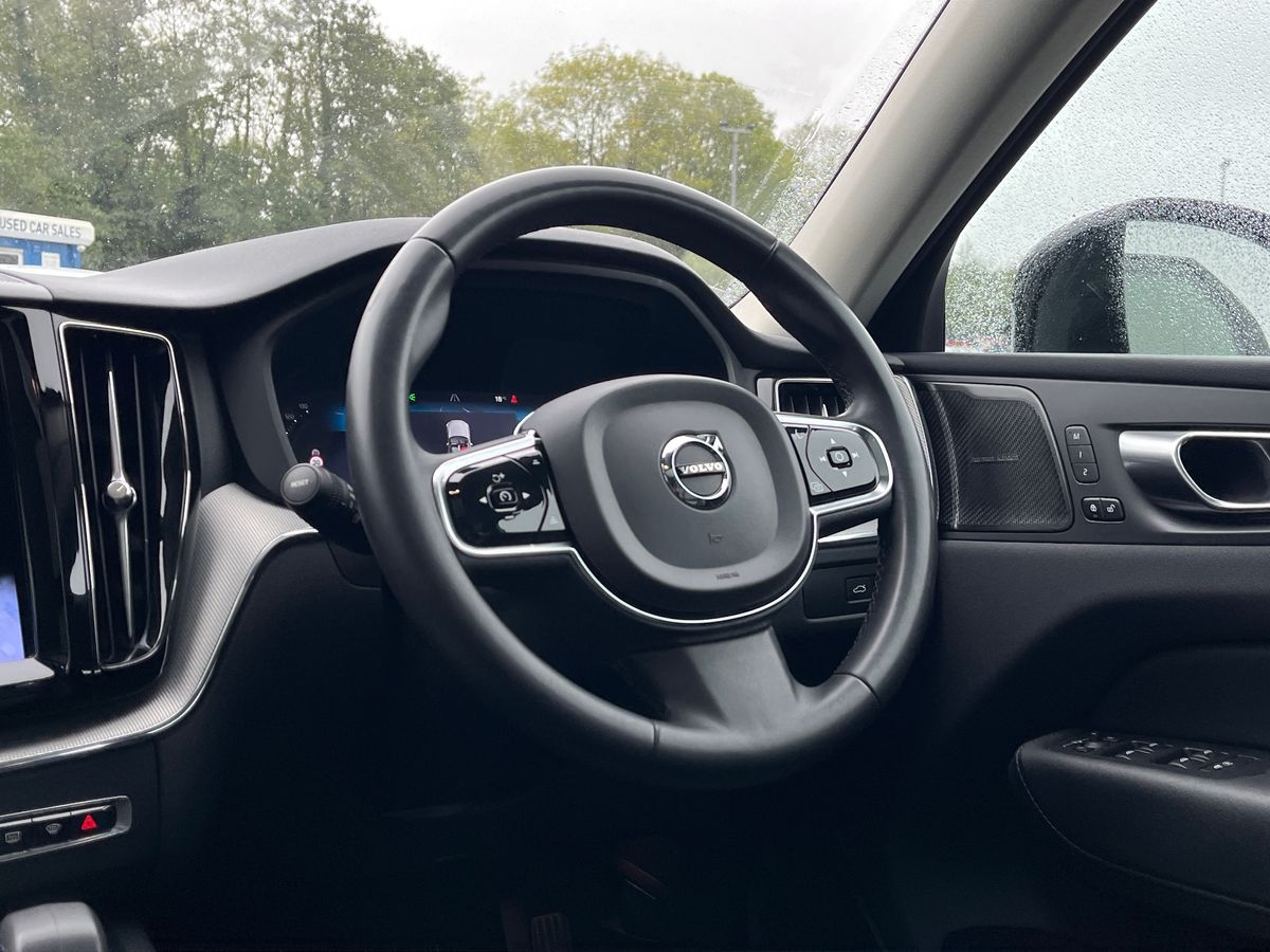 Volvo XC60 Photo 14