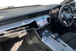 AUDI A6 Avant Photo 2