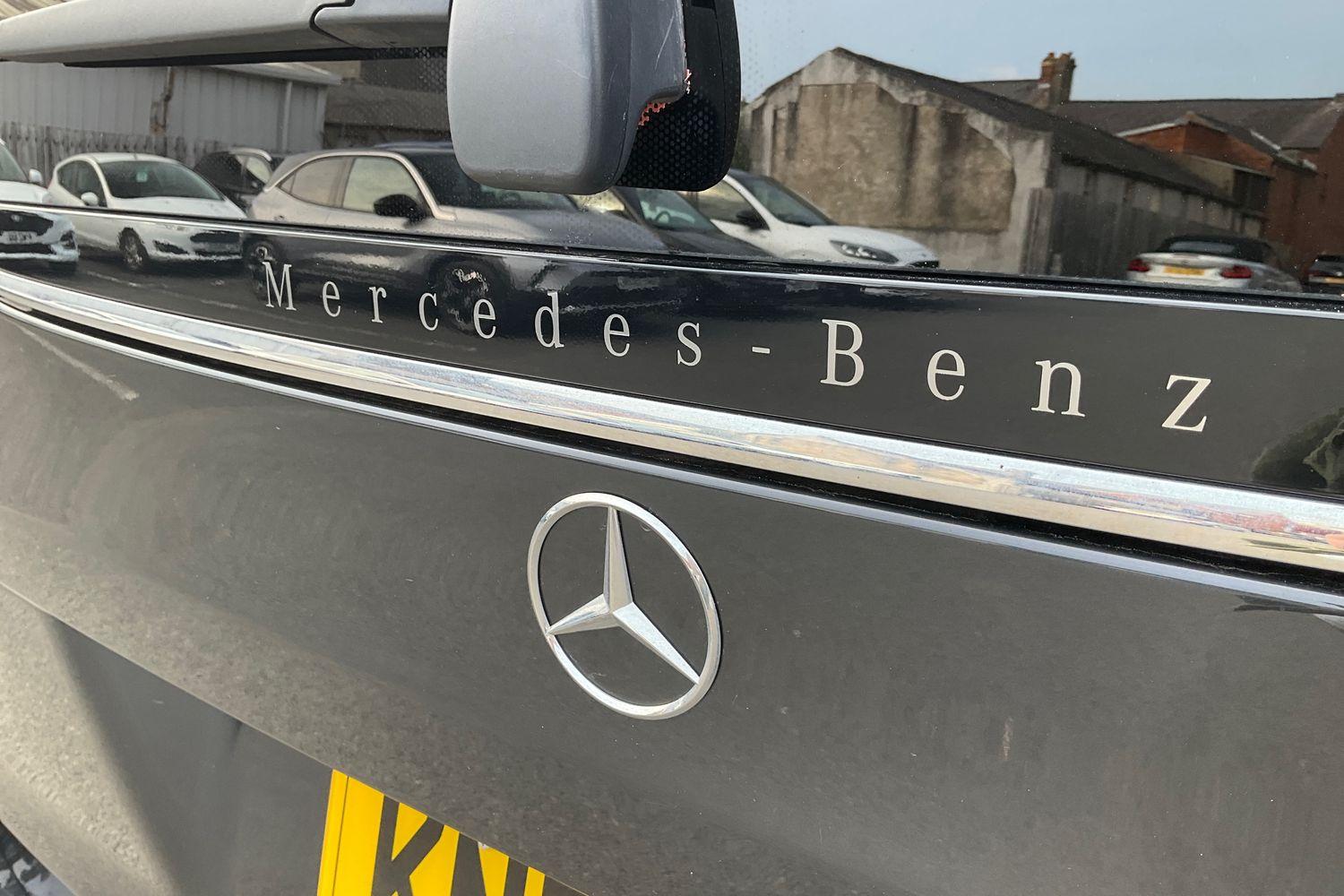 Mercedes-Benz V CLASS Photo 39
