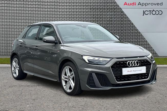 AUDI A1 Photo 1