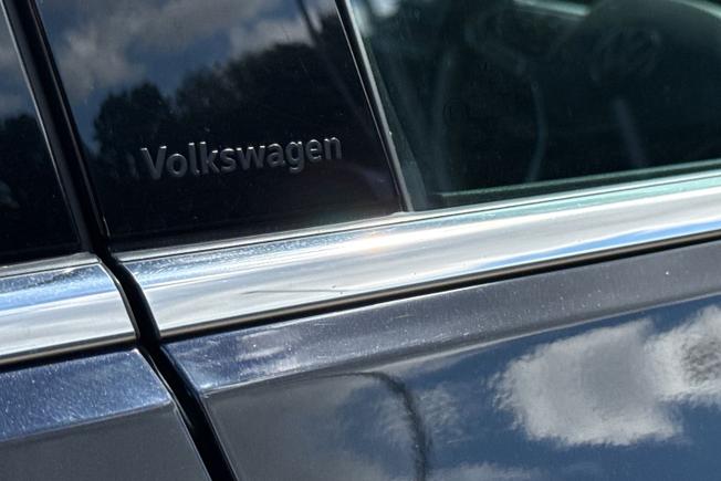 VOLKSWAGEN T-Cross Photo 23