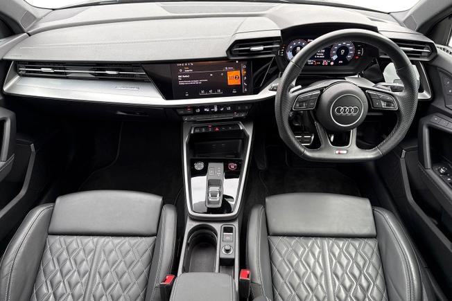 Audi S3 Photo 10