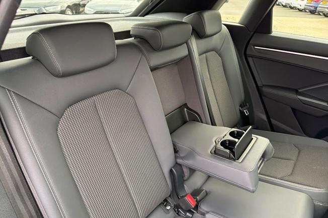 Audi Q3 Photo 58