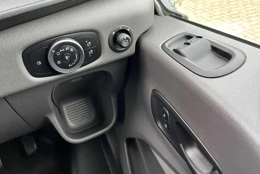 Used Ford TRANSIT WO23EMK 16