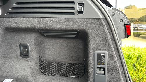 Land Rover Range Rover Sport Photo autoimg-a9970b6f387452d8936c5d644f547f4a92f88b23.jpg