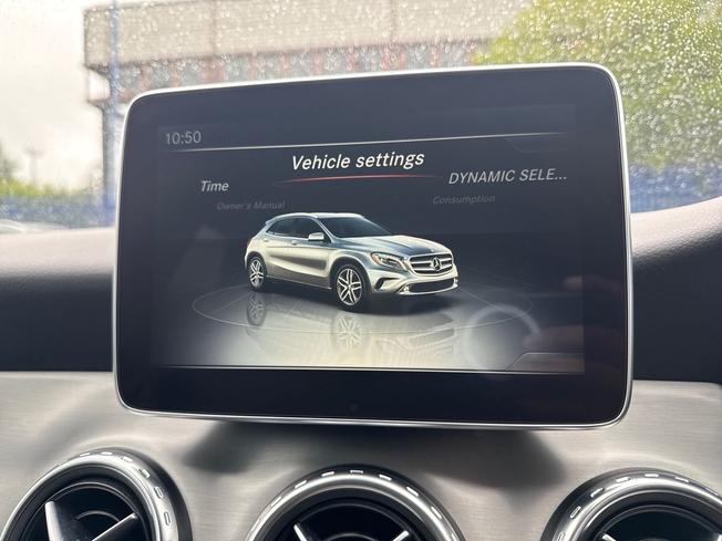 MERCEDES-BENZ Gla Photo 40