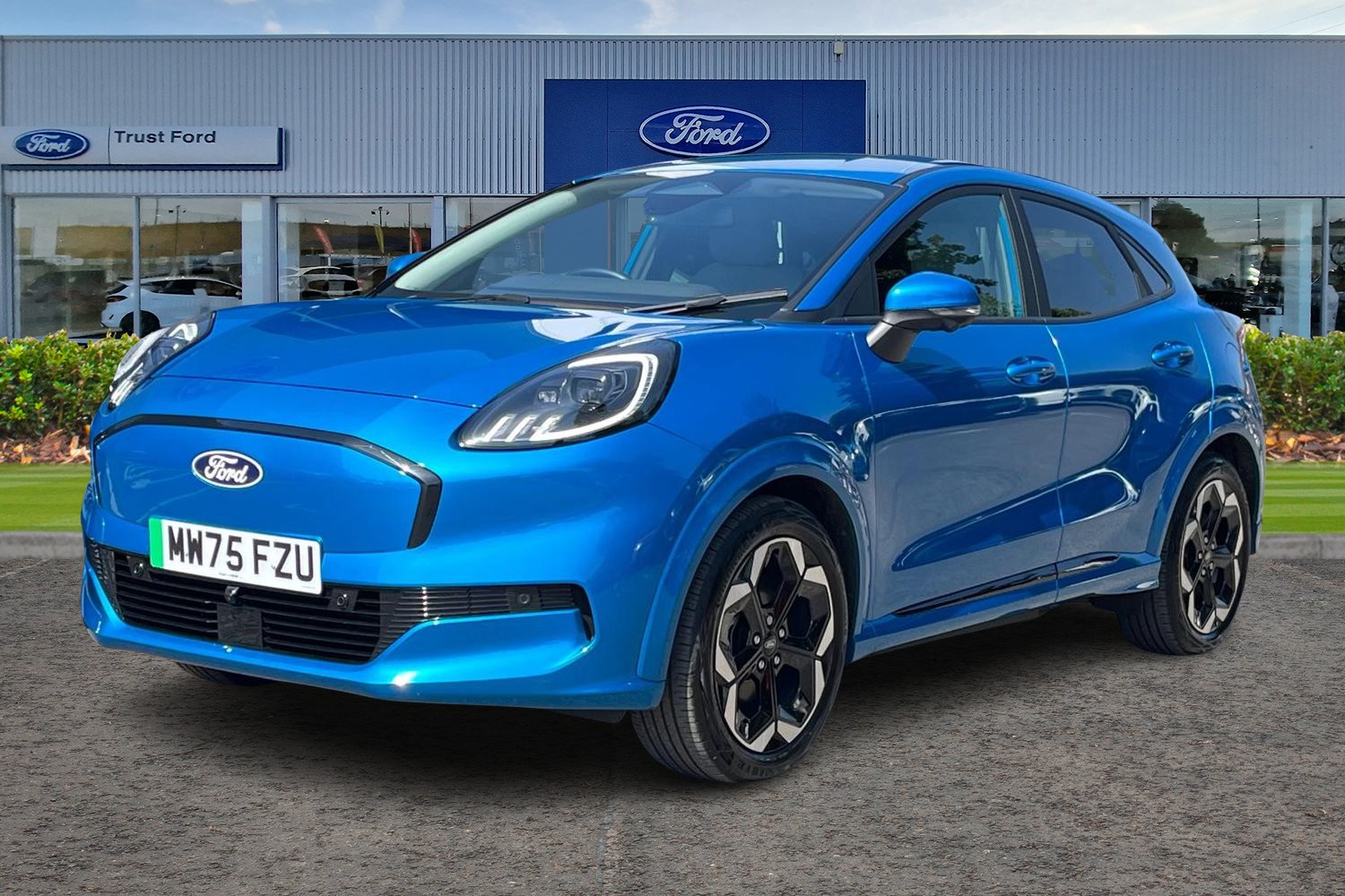 Ford PUMA GEN-E Photo 4