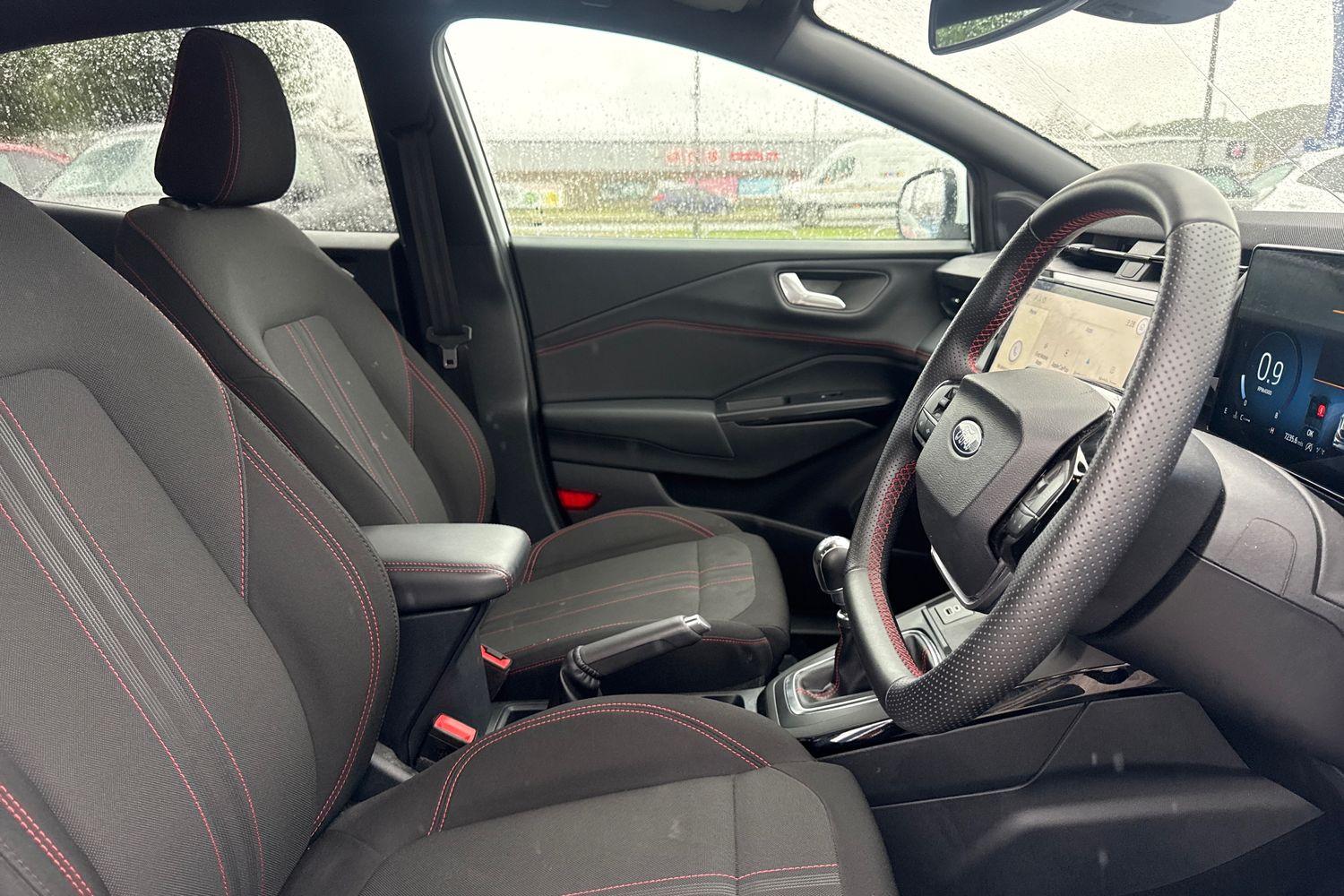 Ford PUMA Photo 16