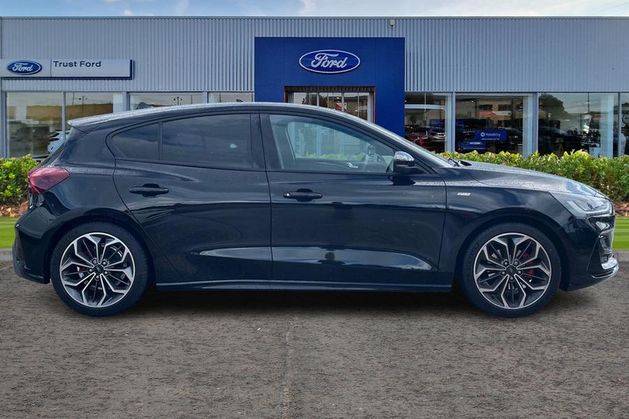 Ford FOCUS Photo autoimg-a9a20ecf7cbf1eeb31688074ff8604c34fdddbd3.jpg