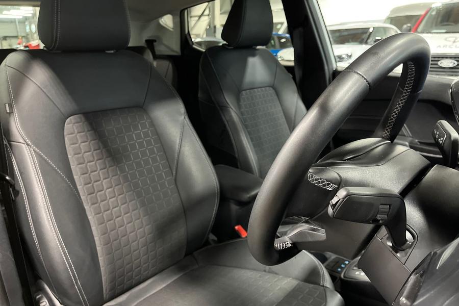 Ford FIESTA Photo autoimg-a9a316610a04d5c537216b9d566e754f92bb3c15.jpg