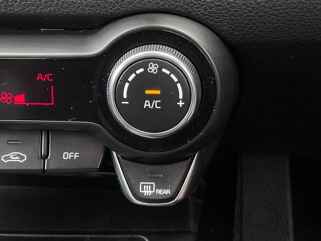 KIA Rio Photo 45