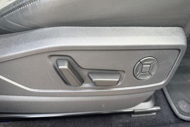 AUDI Q5 Photo 36