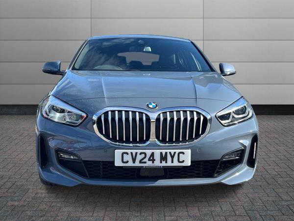 BMW 1 Series Photo autoimg-a9a6df1cb3b8e0a8e72c86a7467e0e49b59fbd22.jpg