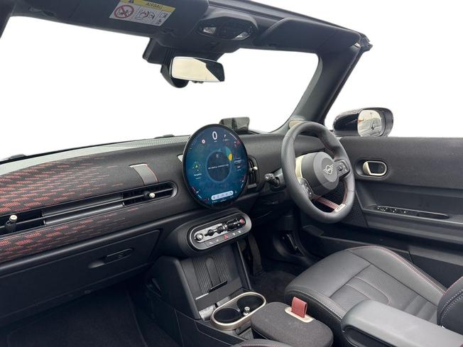 MINI Cooper Photo 2