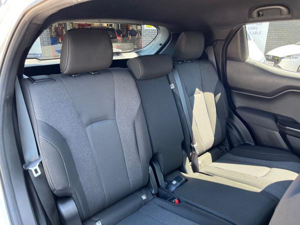 Toyota Urban Cruiser Photo autoimg-a9b2e6a24c6df93118889f301d4eb3906c48da8c.jpg