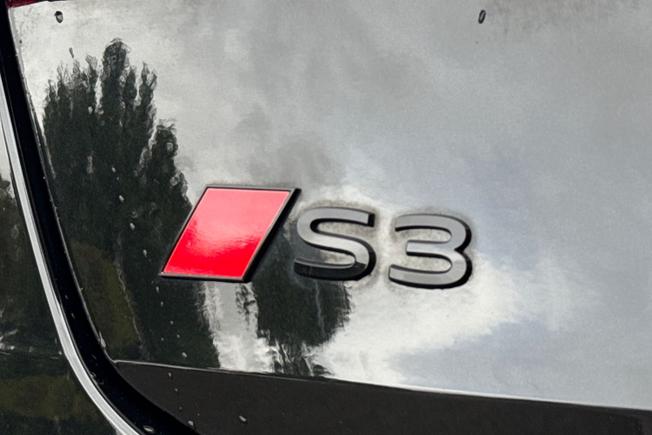 Audi S3 Photo 28