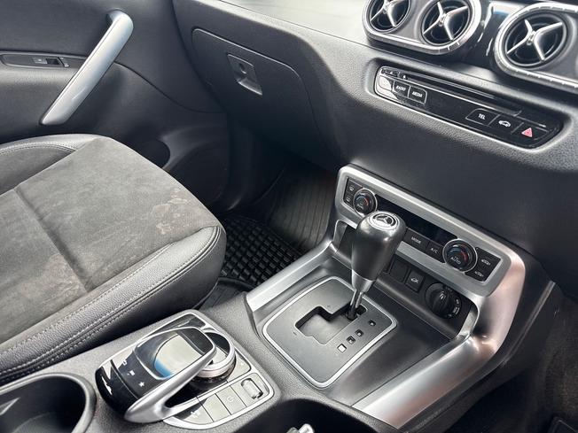 MERCEDES-BENZ X Class Photo 49
