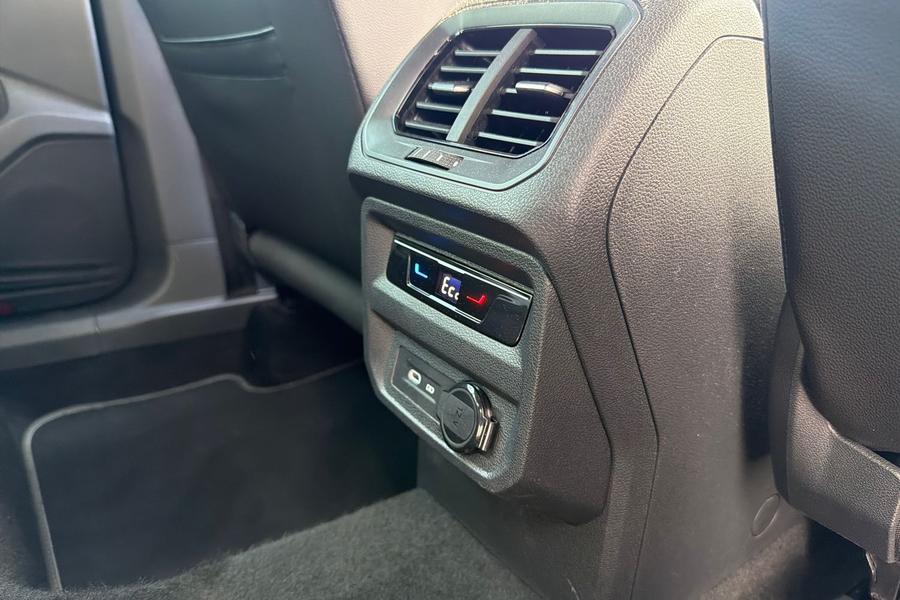 Volkswagen TIGUAN Photo autoimg-a9ba7f453d7824cd303dceecf50b9e4a845e8a74.jpg