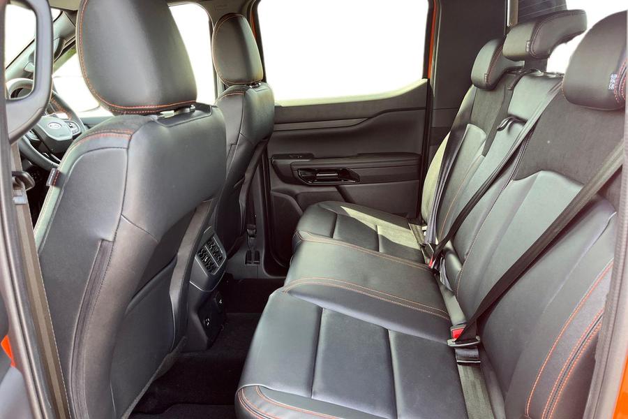 Ford RANGER Photo autoimg-a9bac8cee16c92ec6d2c89019458b62adf457049.jpg