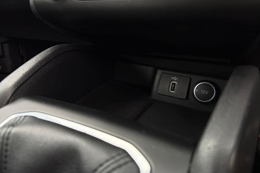 Ford FOCUS Photo autoimg-a9bc30c8b0d9c323b7495cfc1d594600a63739c2.jpg