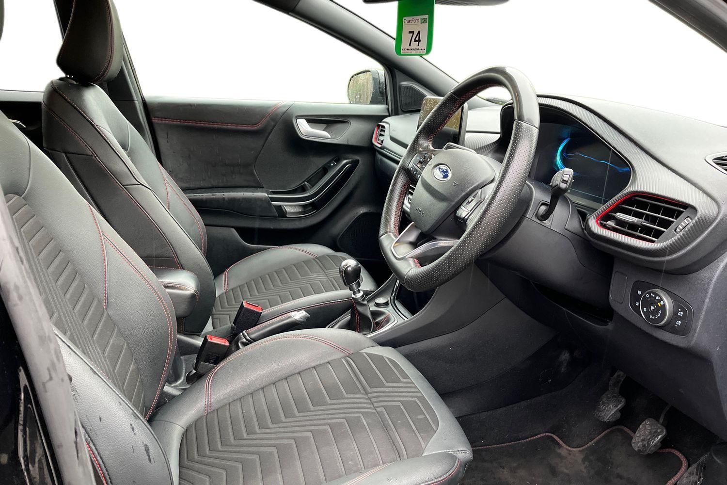 Ford PUMA Photo 8