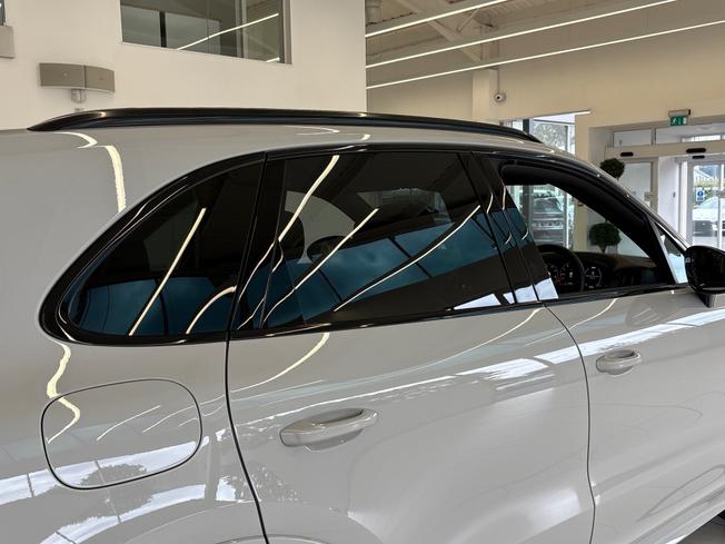 PORSCHE Cayenne Photo 45