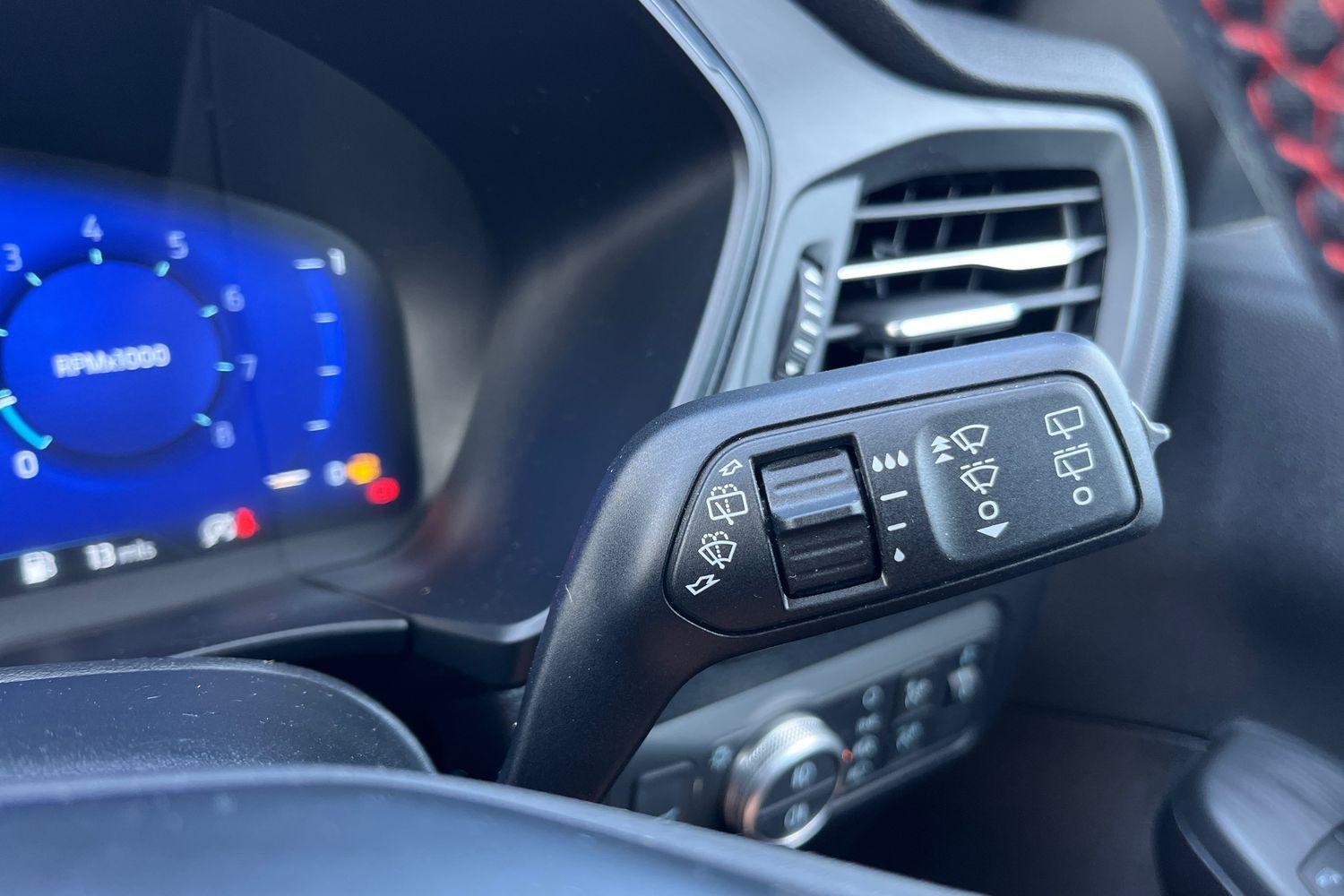 Ford KUGA Photo 14