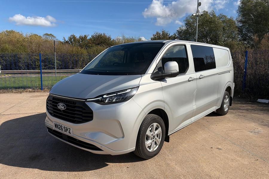Ford TRANSIT CUSTOM Photo autoimg-a9c6263092f9948ebe68ca528bbeed39e5dc3722.jpg